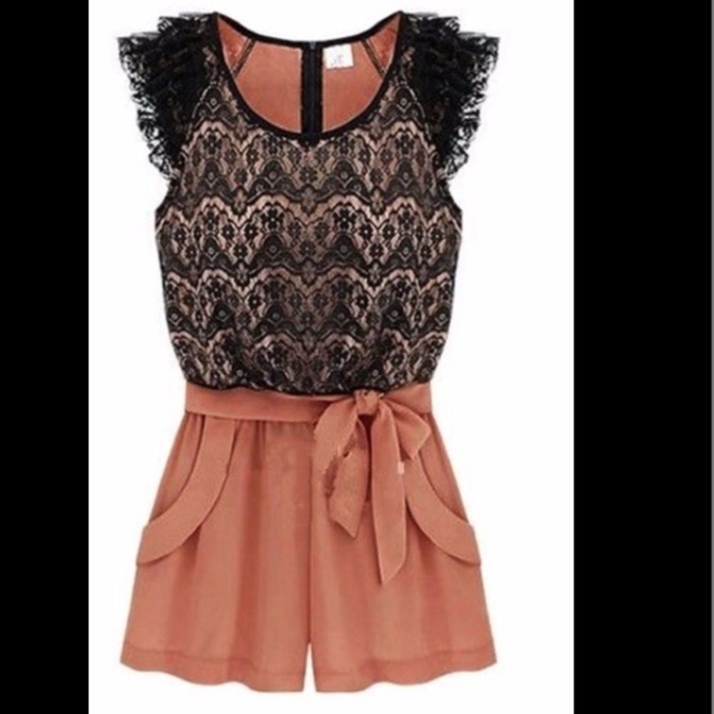 Bohemian pink/black Lace top shorts romper